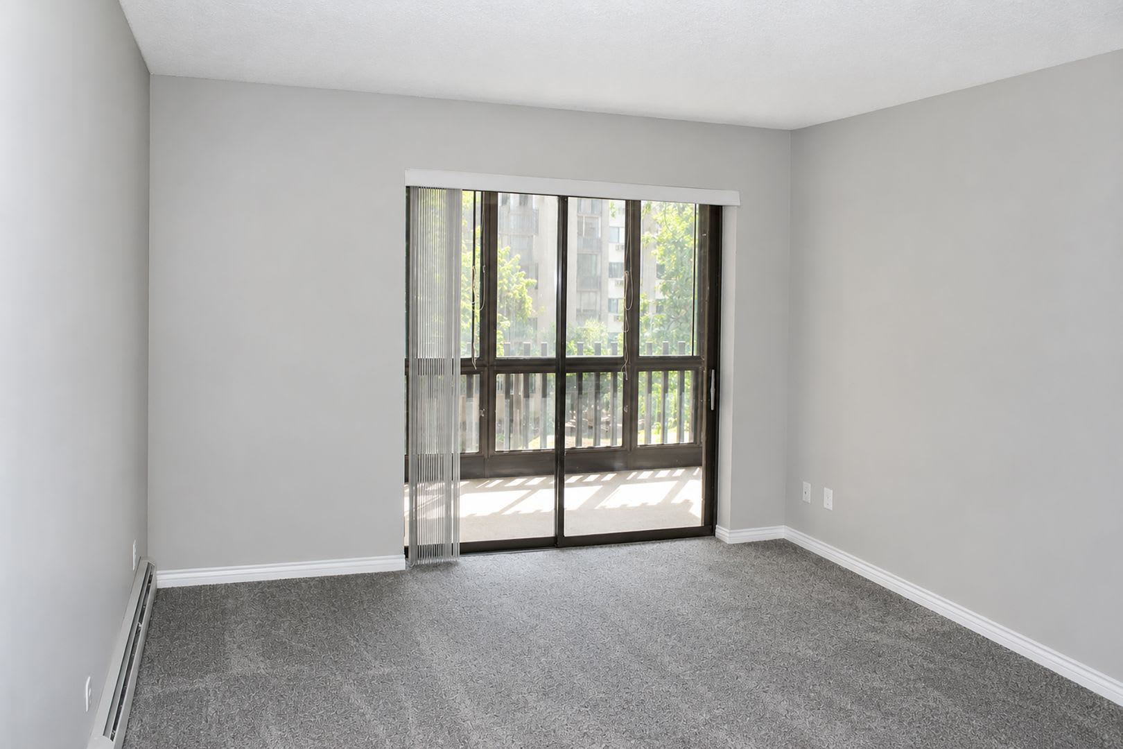 Heather Gardens 55+ Community 2 bedroom 2 bathroom condo! – photo 2