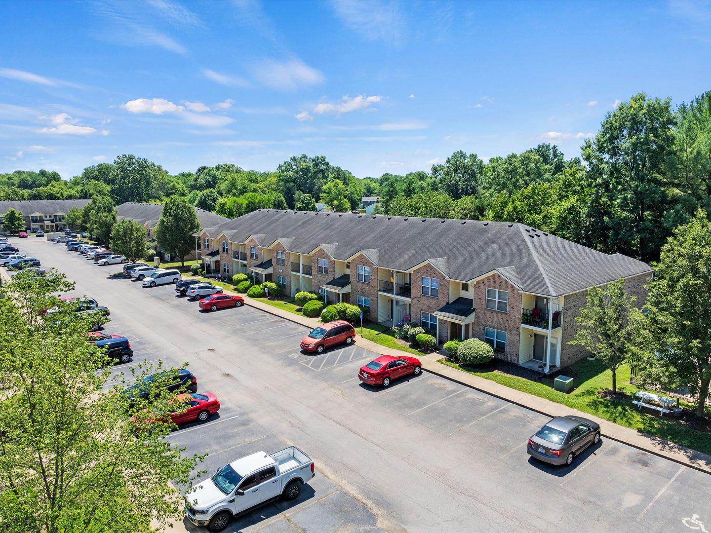 Minutes from Castle Schools*********Prime Location**********Newburgh Indiana 1 Bedroom – photo 3