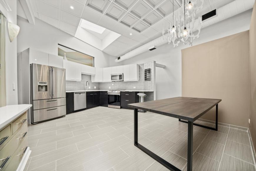 300 N Ogden – photo 4