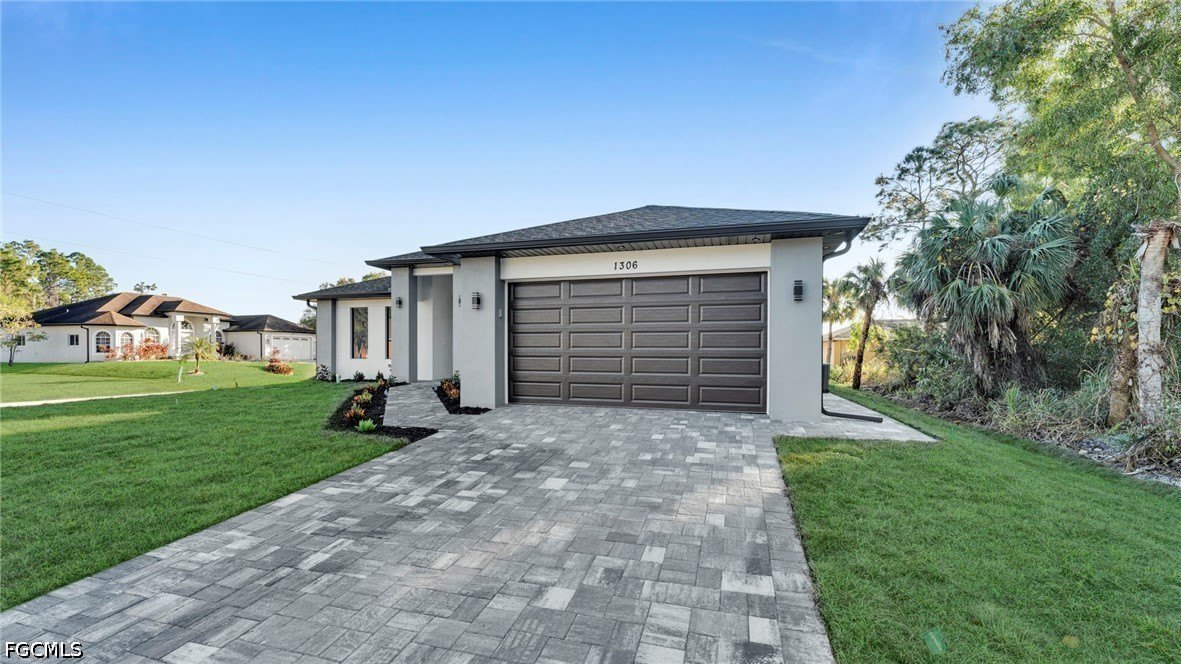 1306 Beth Avenue N – photo 5