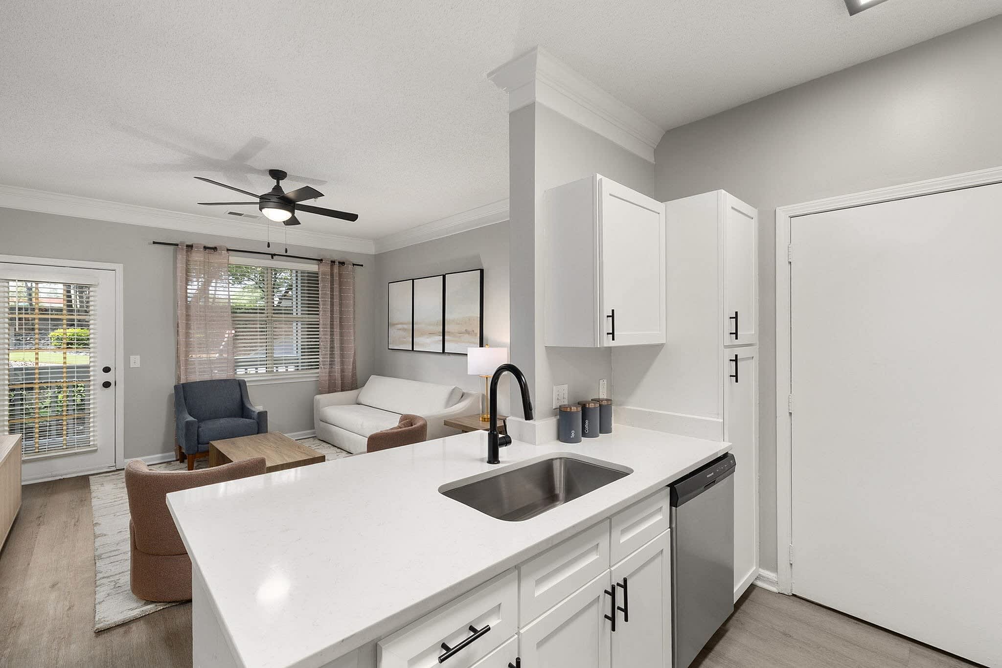 Avana Creekside – photo 2