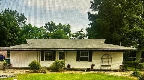 98 Russell Boulevard – photo 1