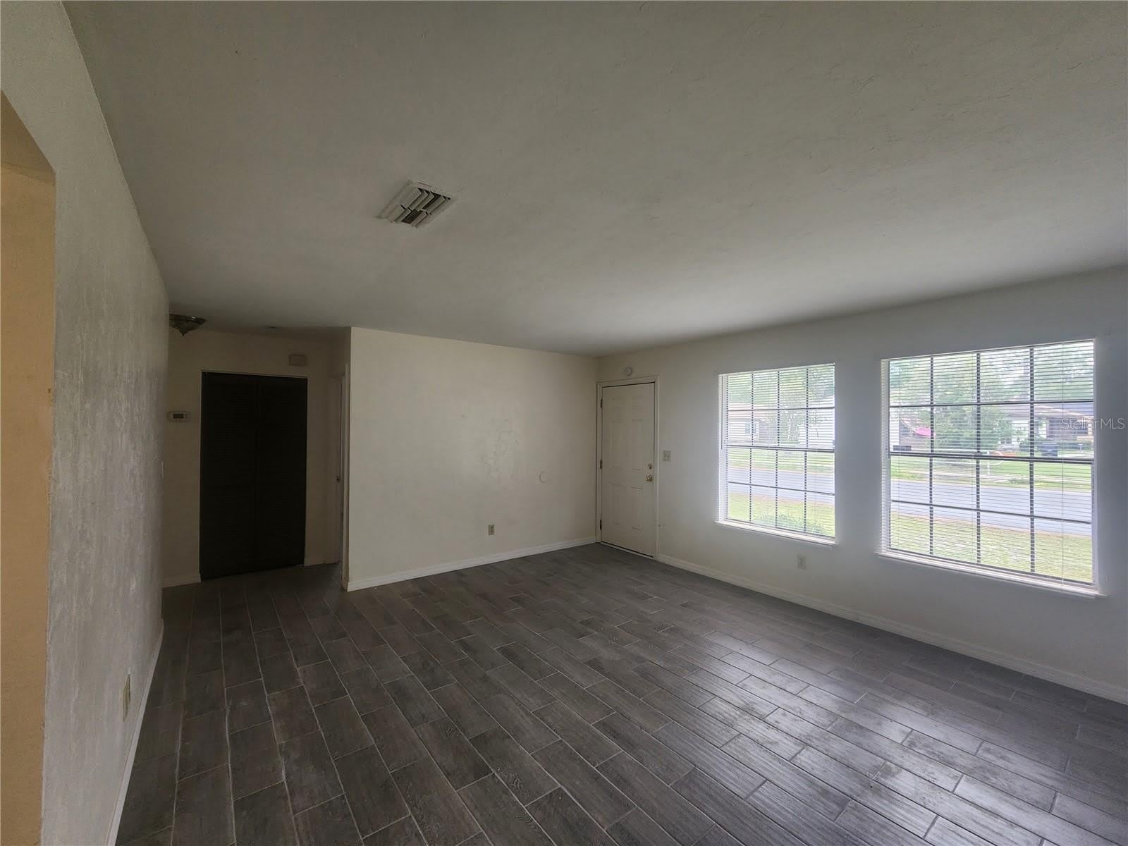 5817 NW 23 Terrace – photo 4