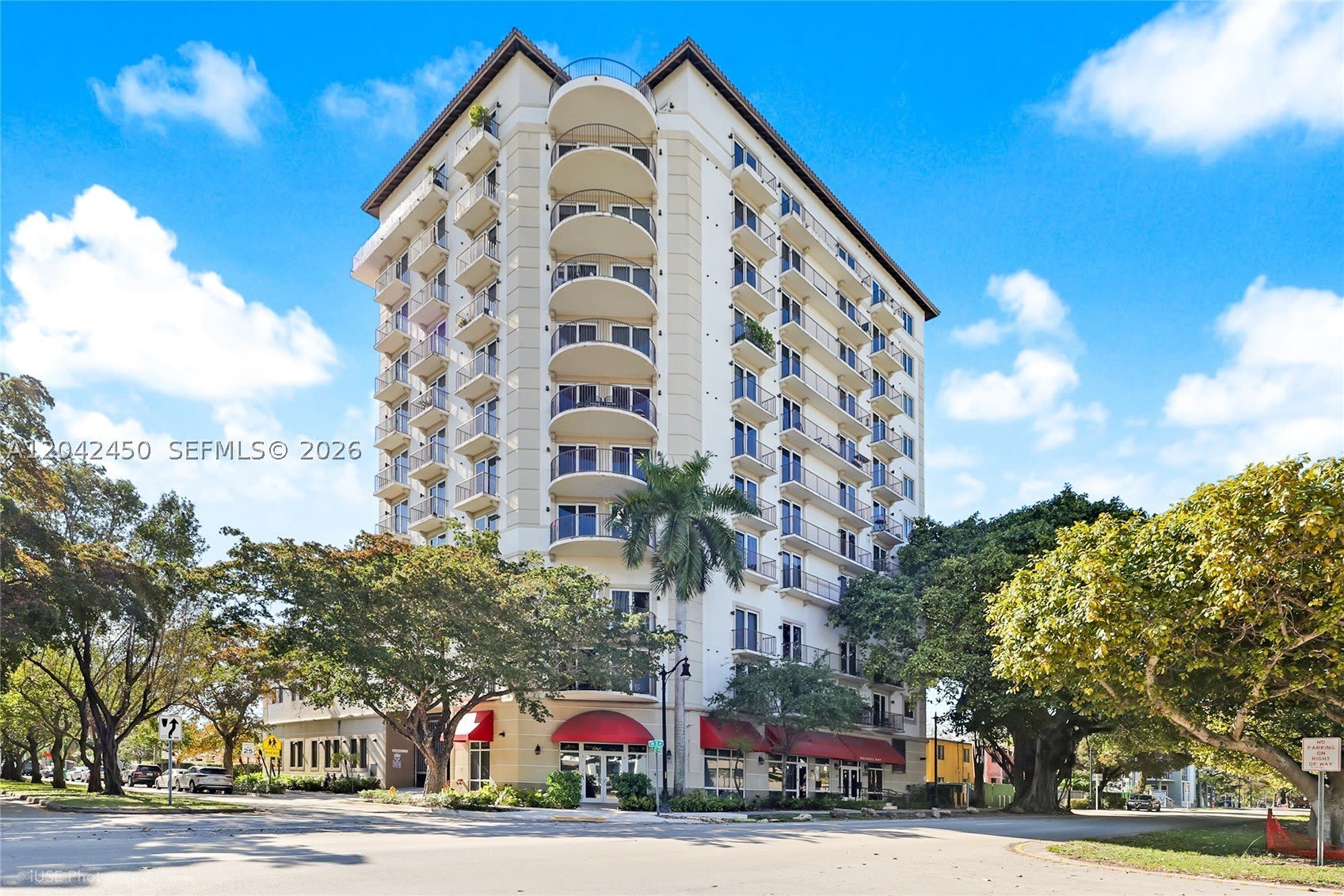 2701 SW 3rd Ave – photo 1
