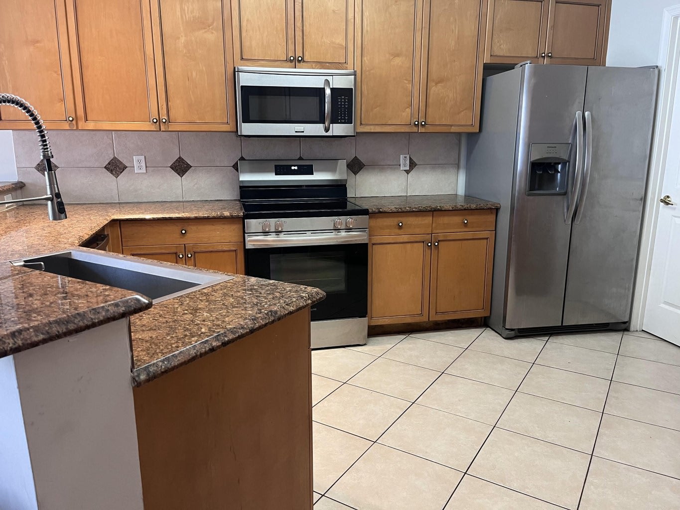 2064 Reston Circle – photo 4