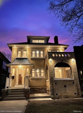 2030 Hazelwood Street – photo 1