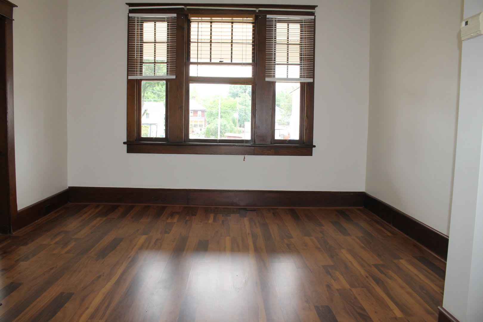 3 Bedroom Single Family Home – photo 3