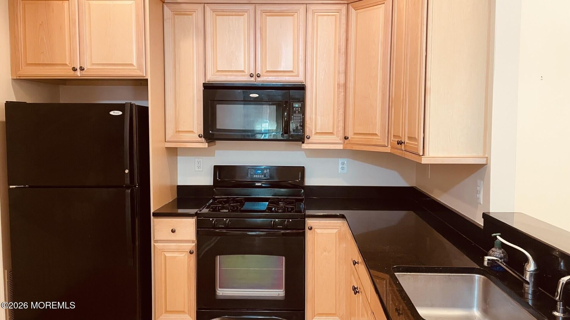 523 Sophee Lane – photo 3