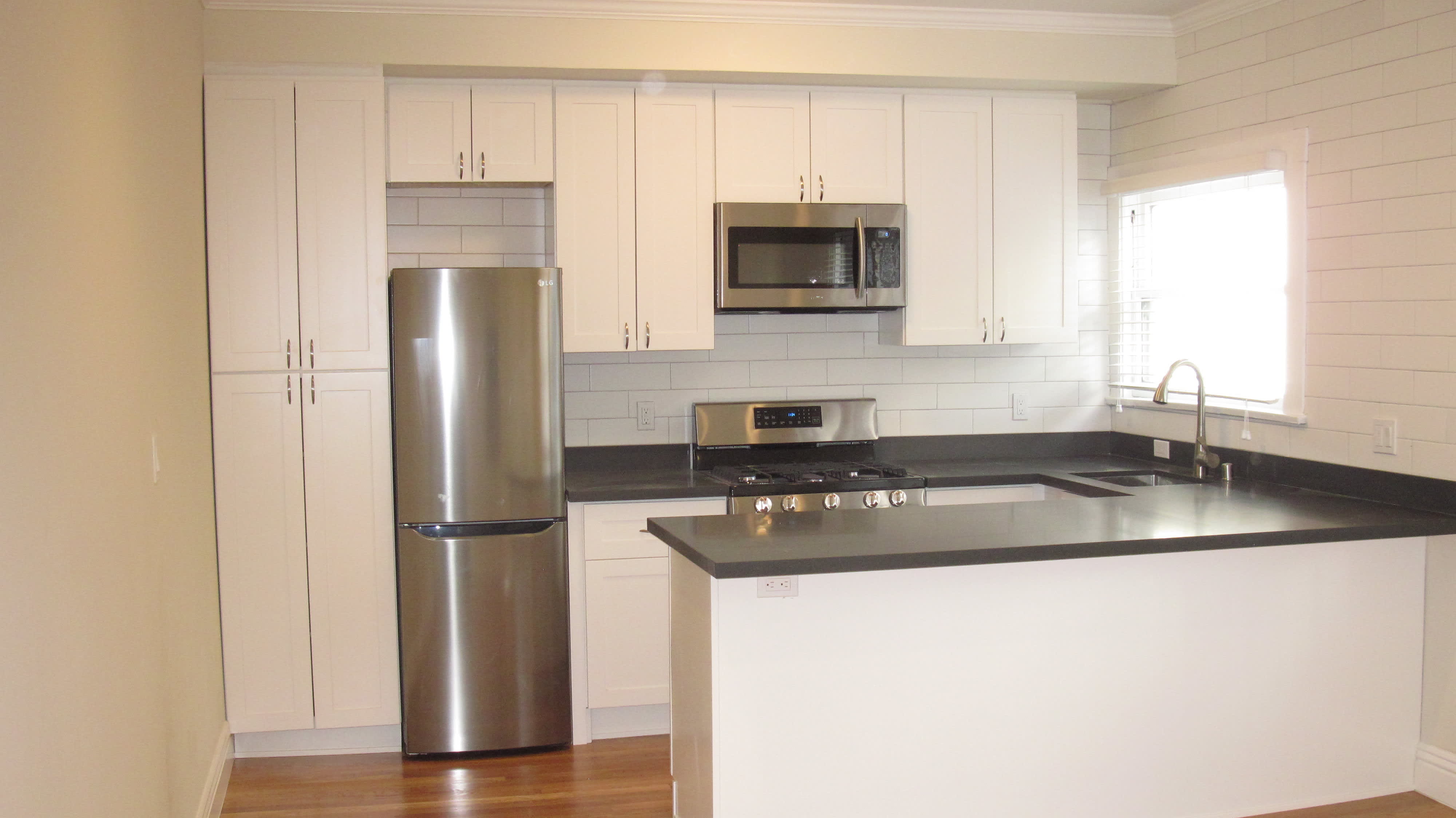 1568 Madison St – photo 5