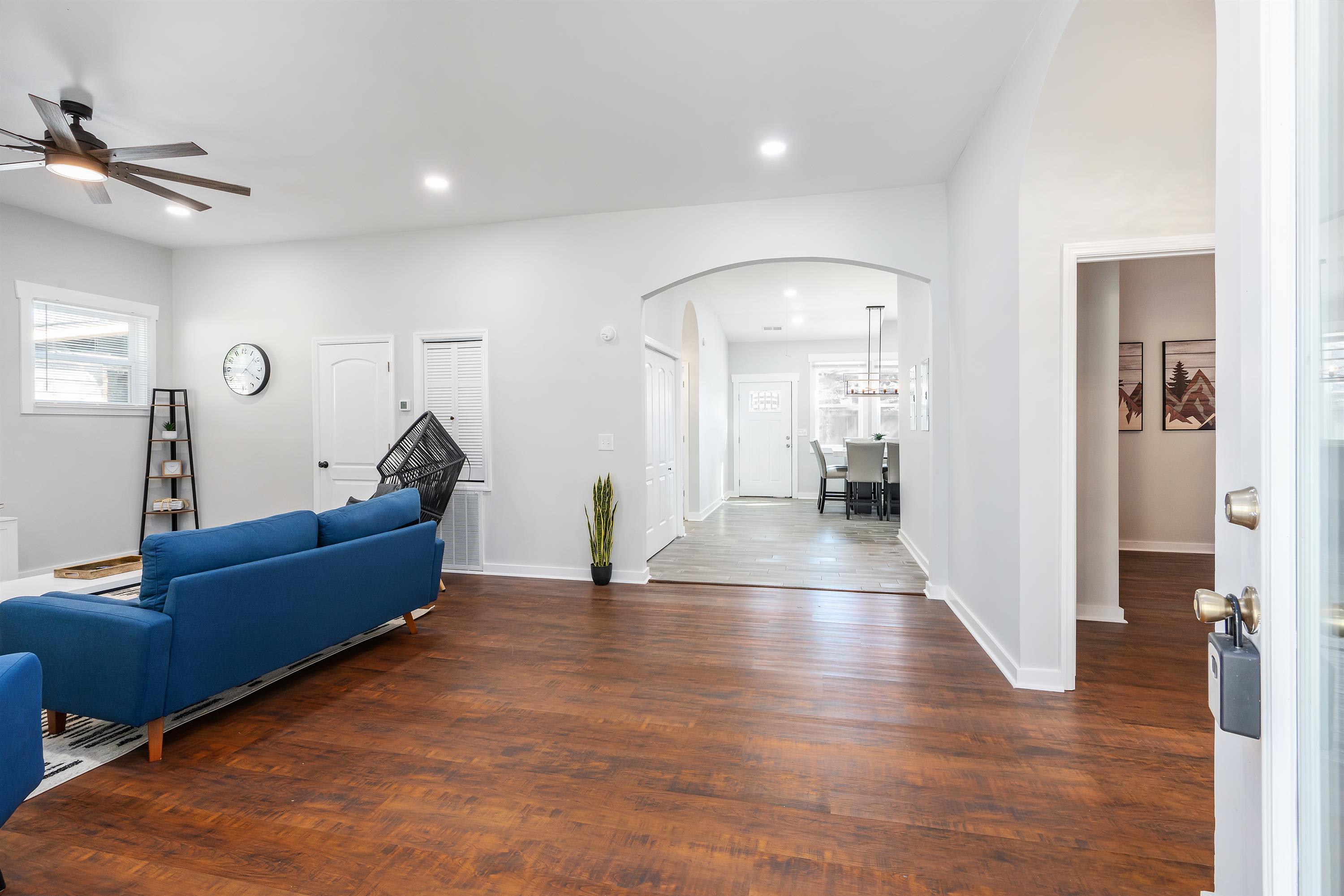 209 Beirne Avenue Northwest – photo 2
