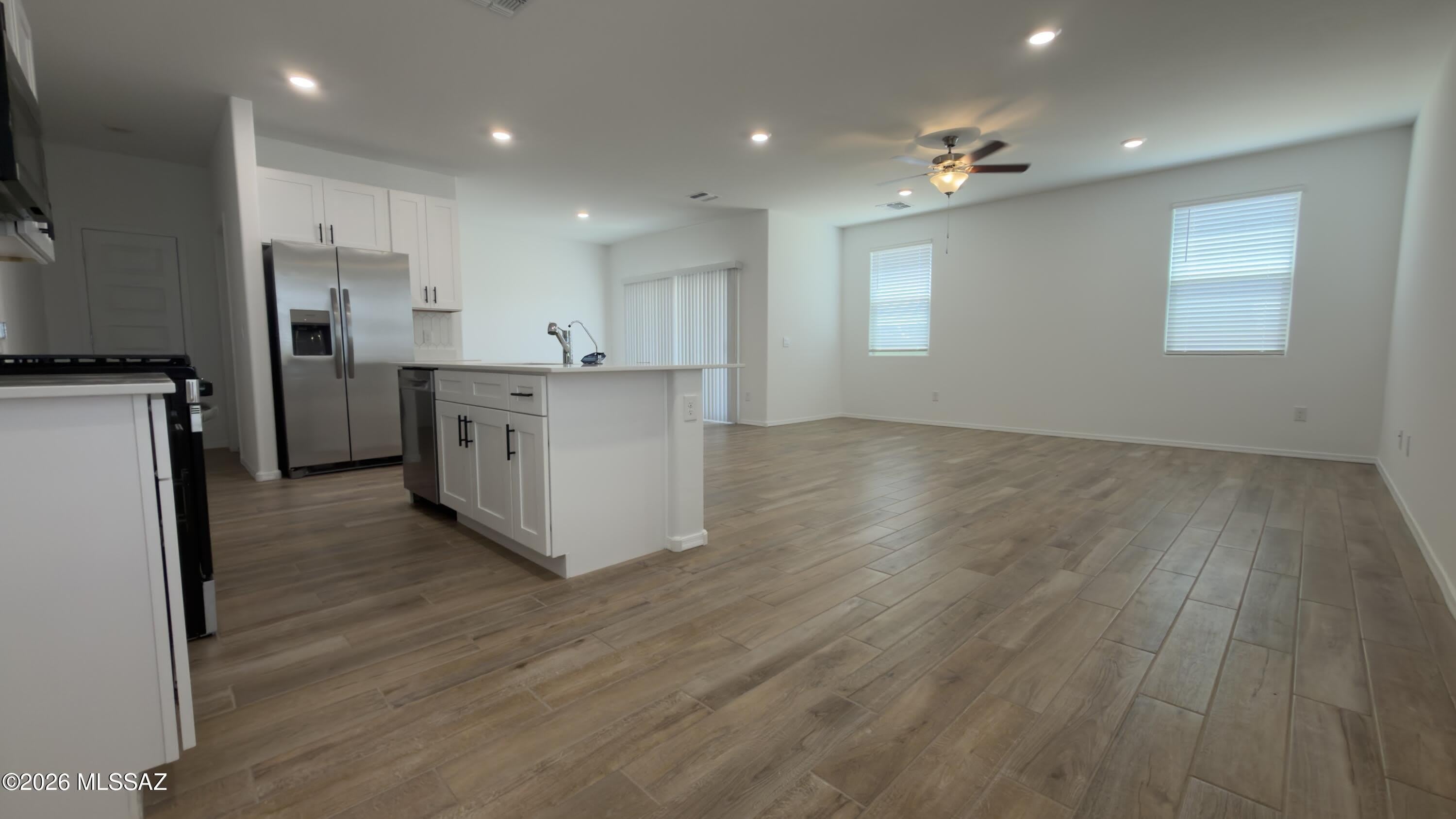 10473 W Rutherford Lane – photo 2