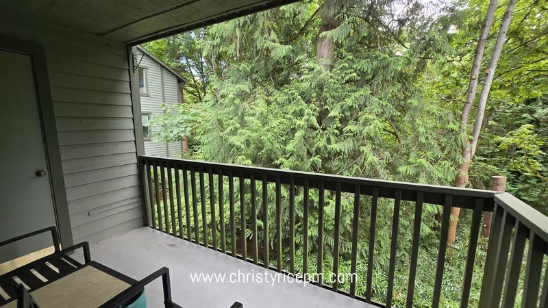12703 NE 129th Ct – photo 2