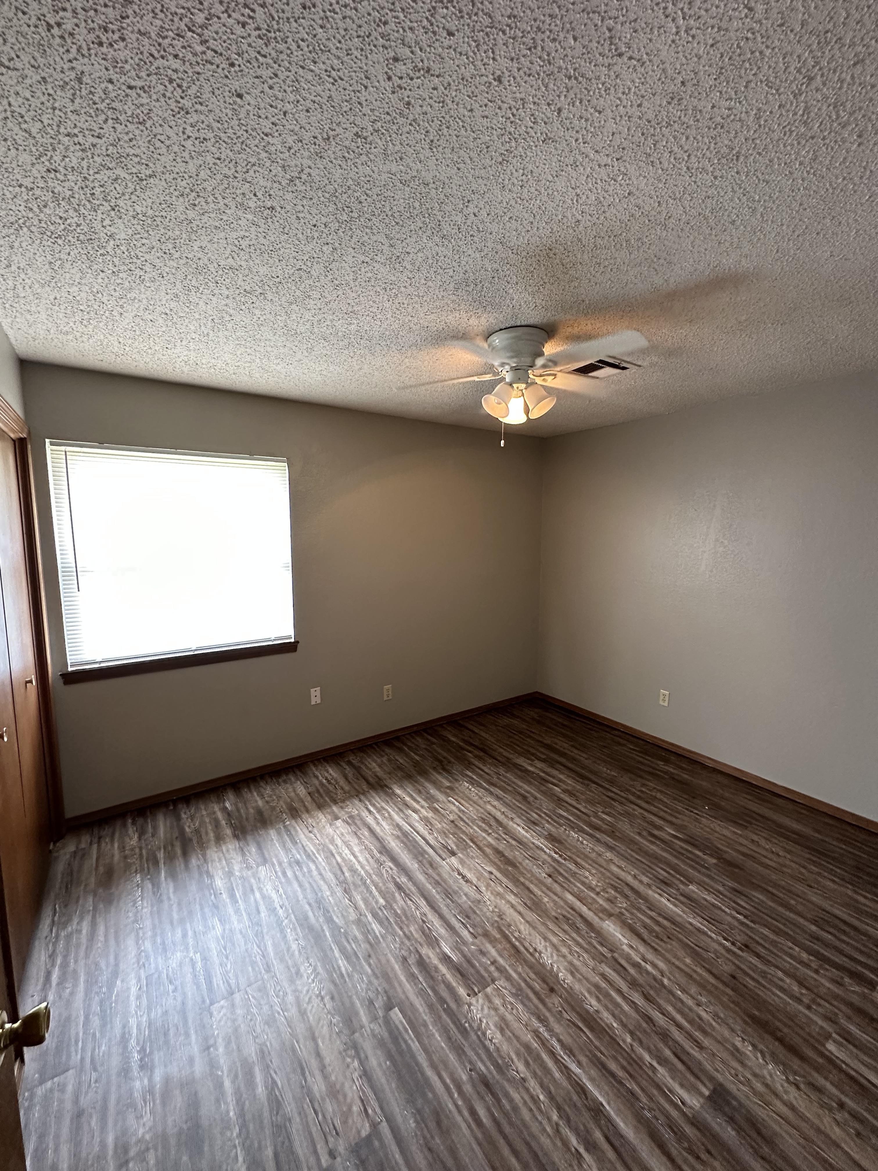 210 Nw North St – photo 4