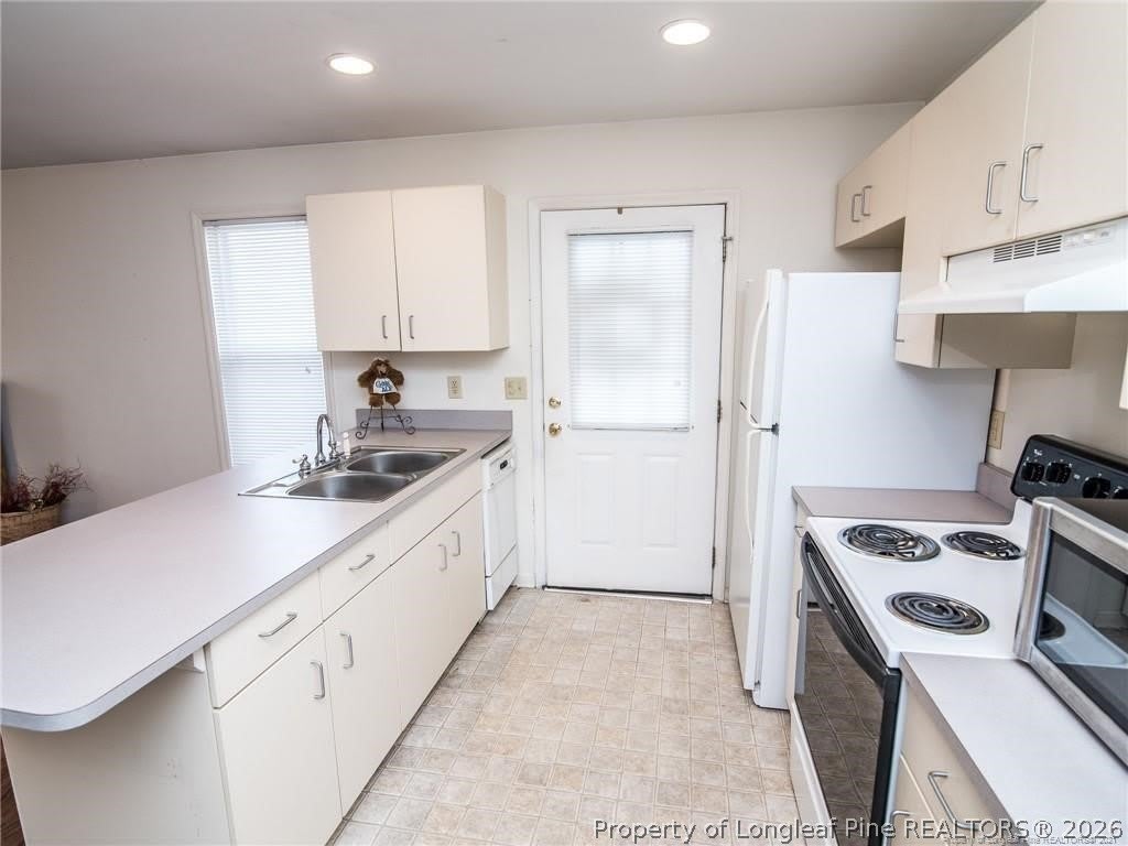 406 Britt Street – photo 4