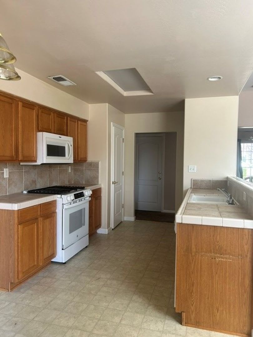 6313 Arciero St – photo 2
