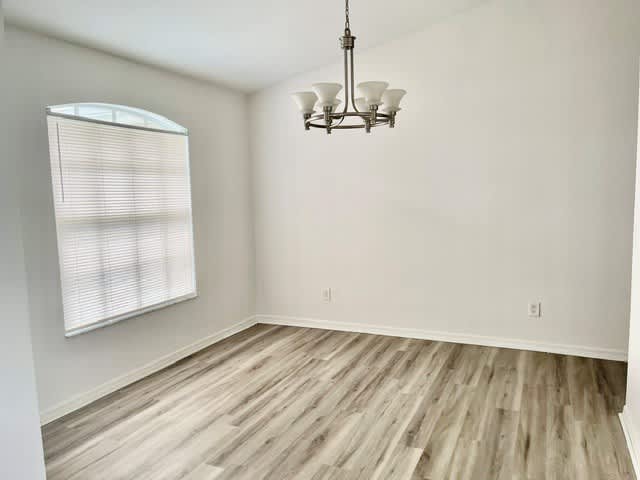 3227 SW 11th Ct – photo 5