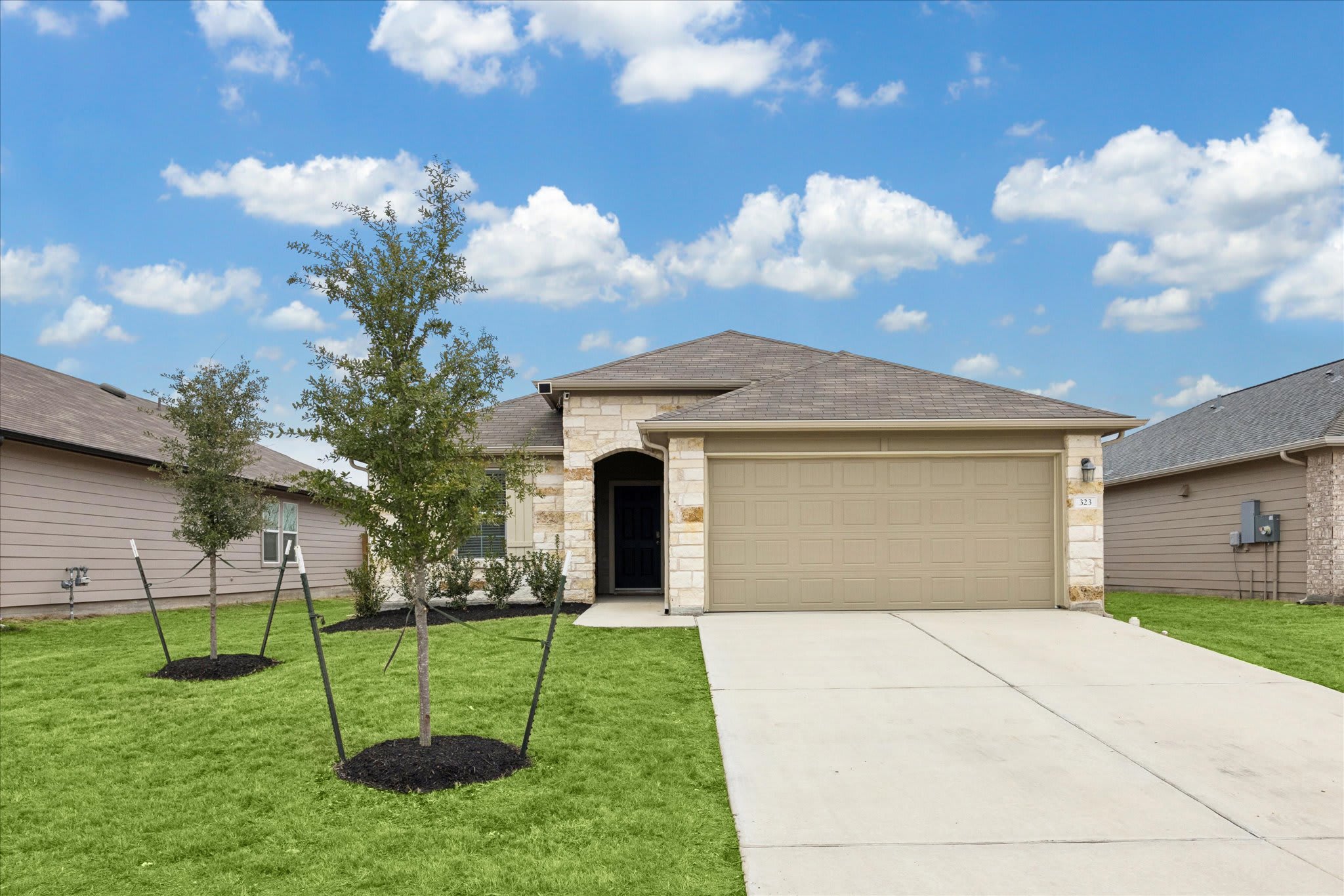 323 Shimmering Cove – photo 3