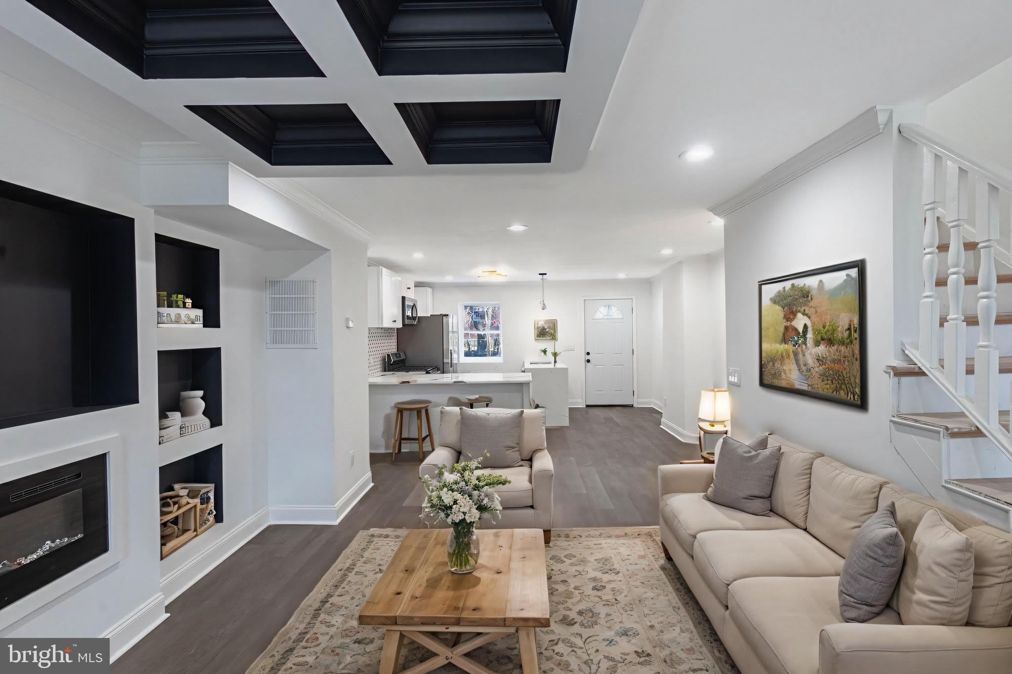 3905 8TH Street – photo 3