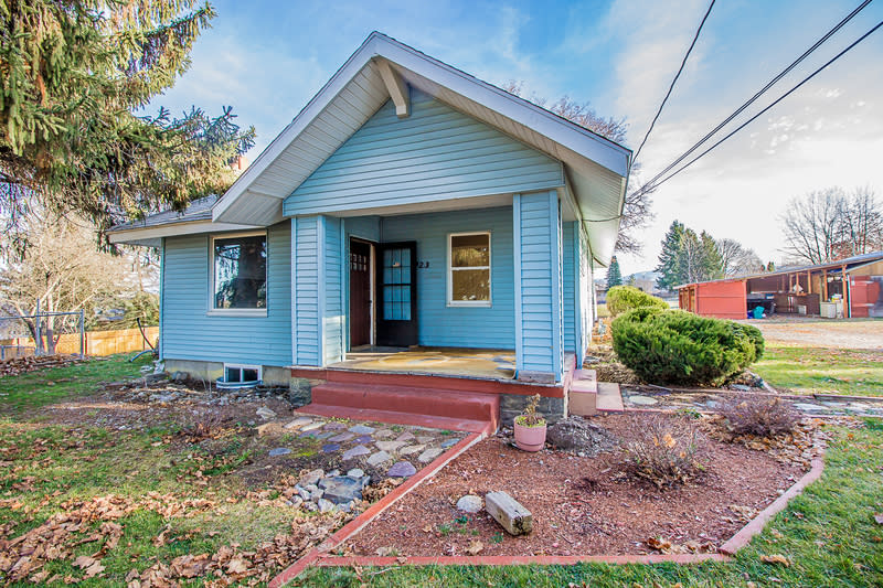 923 South Progress Road – photo 1