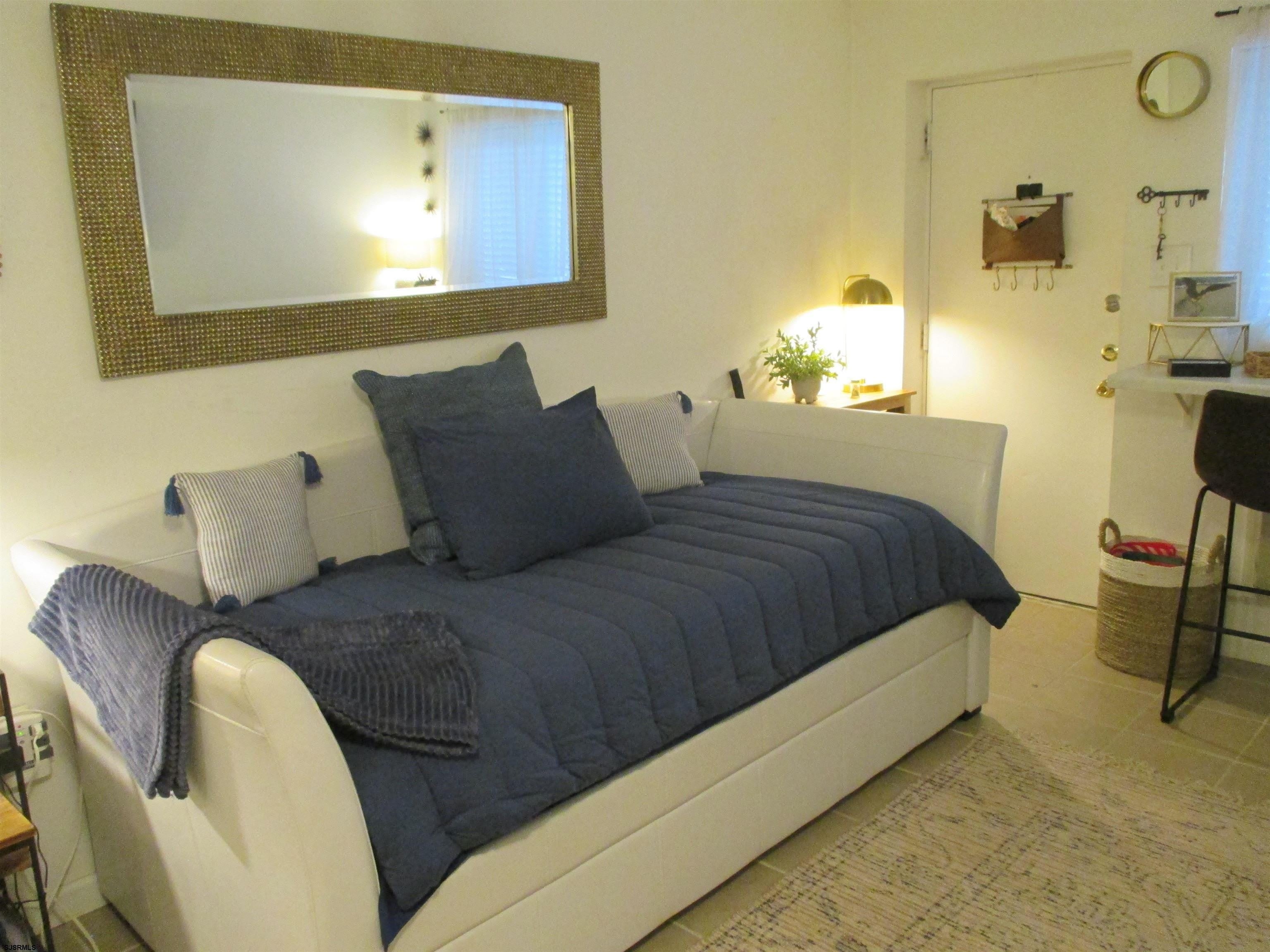 9201 Atlantic Avenue – photo 2