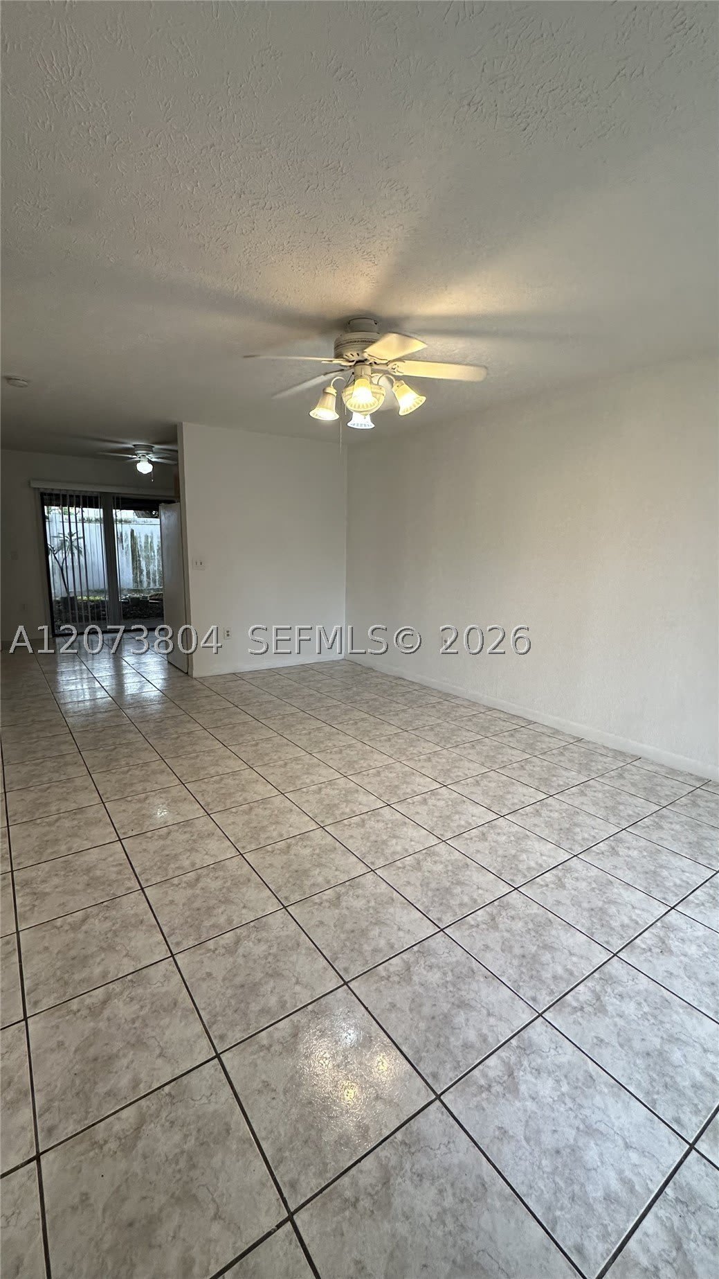 408 NE 18th Ave – photo 5