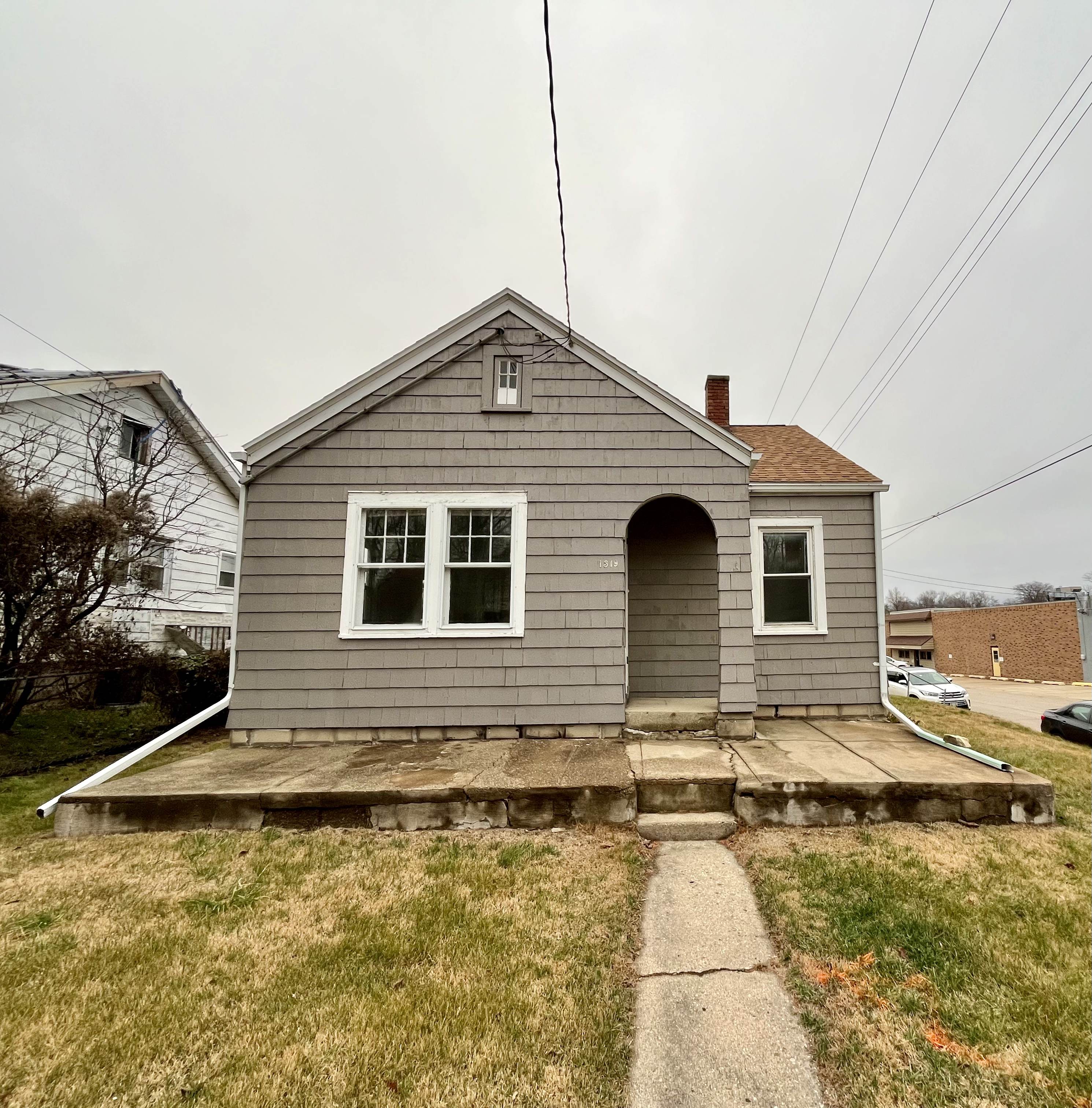 1319 East Lake Avenue – photo 1
