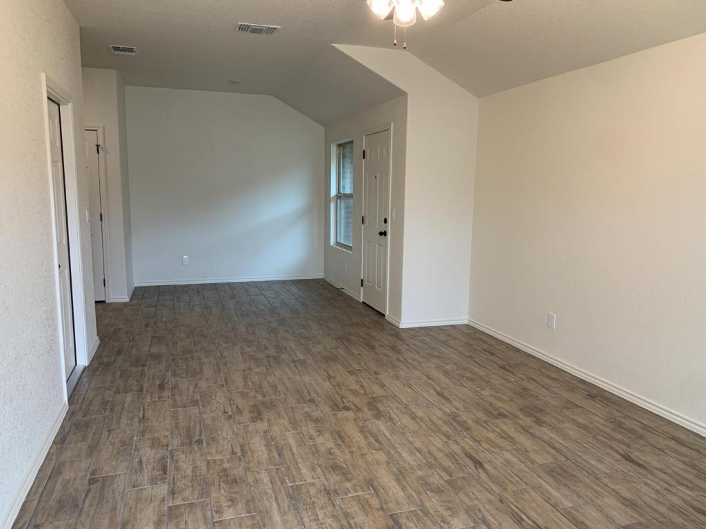 2421 Alterman Drive – photo 4