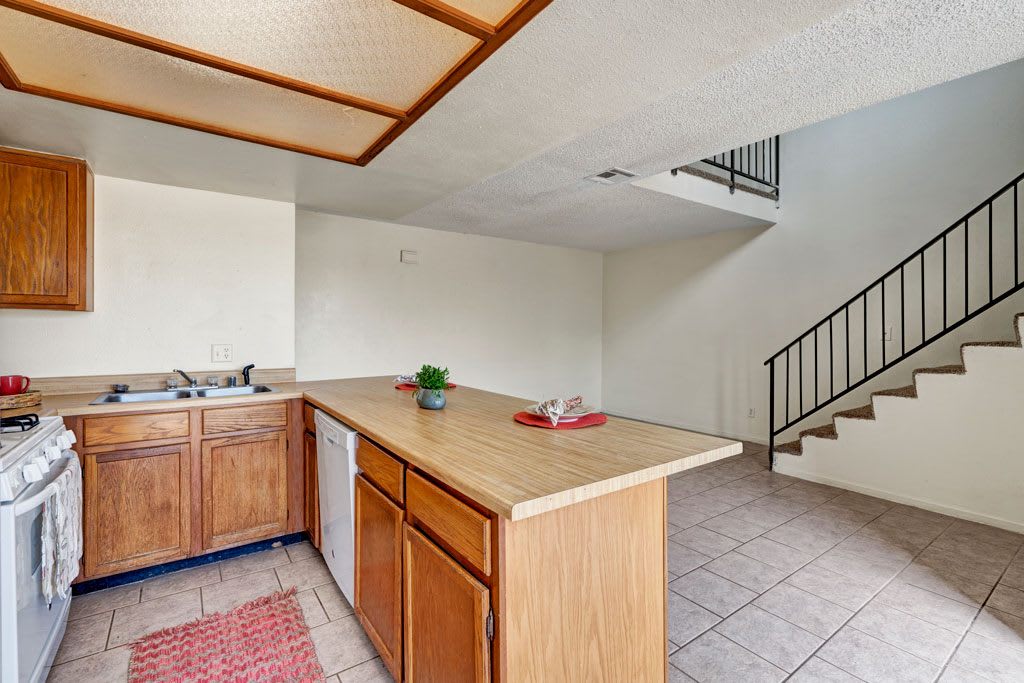 Avanti Townhomes – photo 5