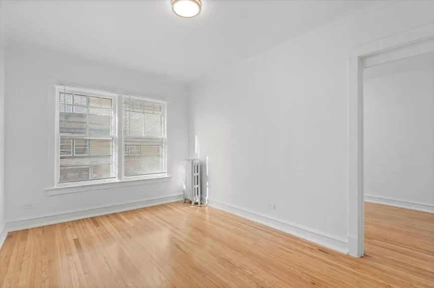1724-1736 West North Shore Ave. – photo 3