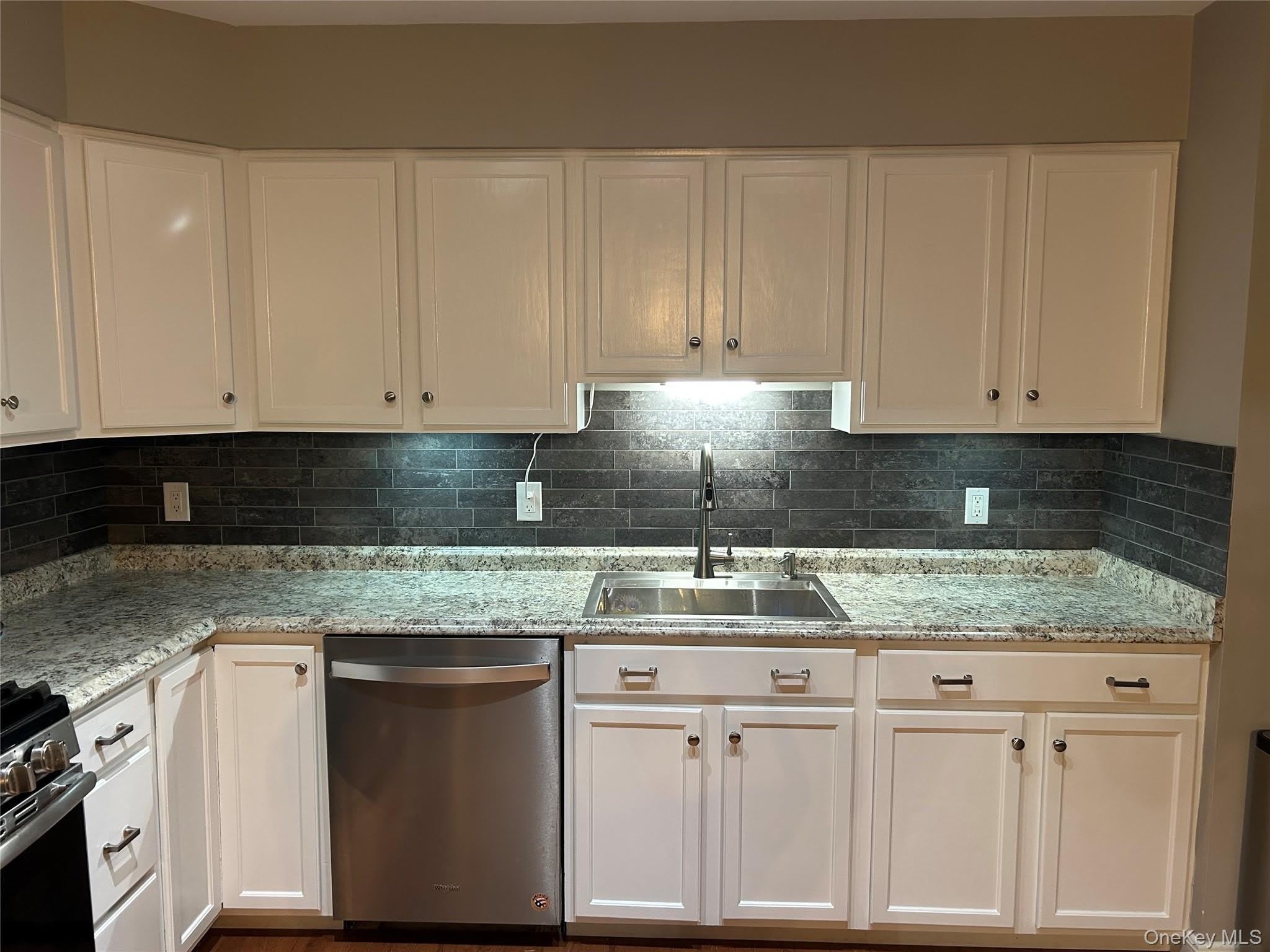 24 Waterford Circle – photo 4