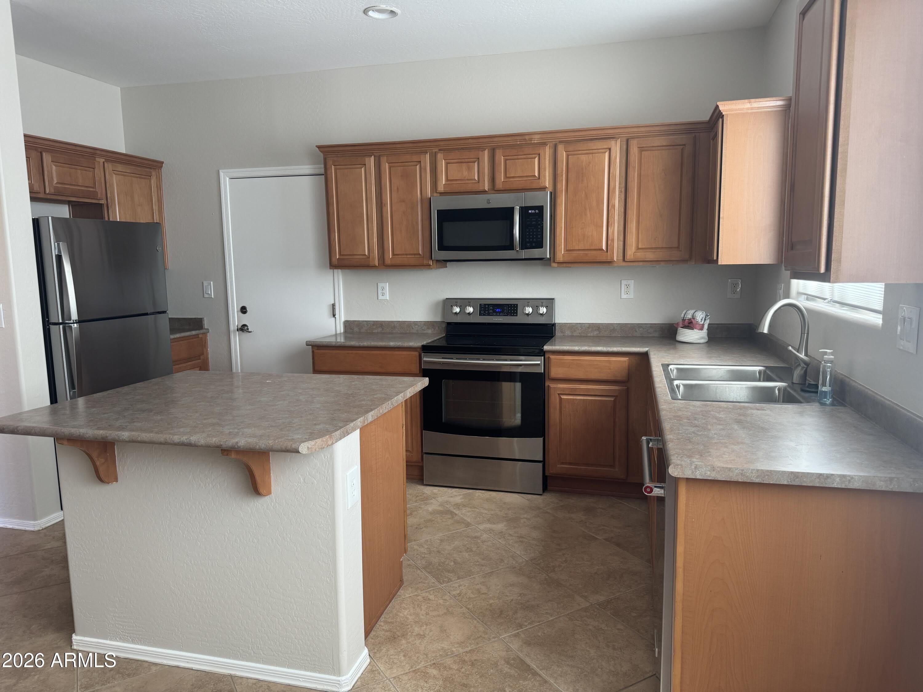 3743 W Keller Drive – photo 2