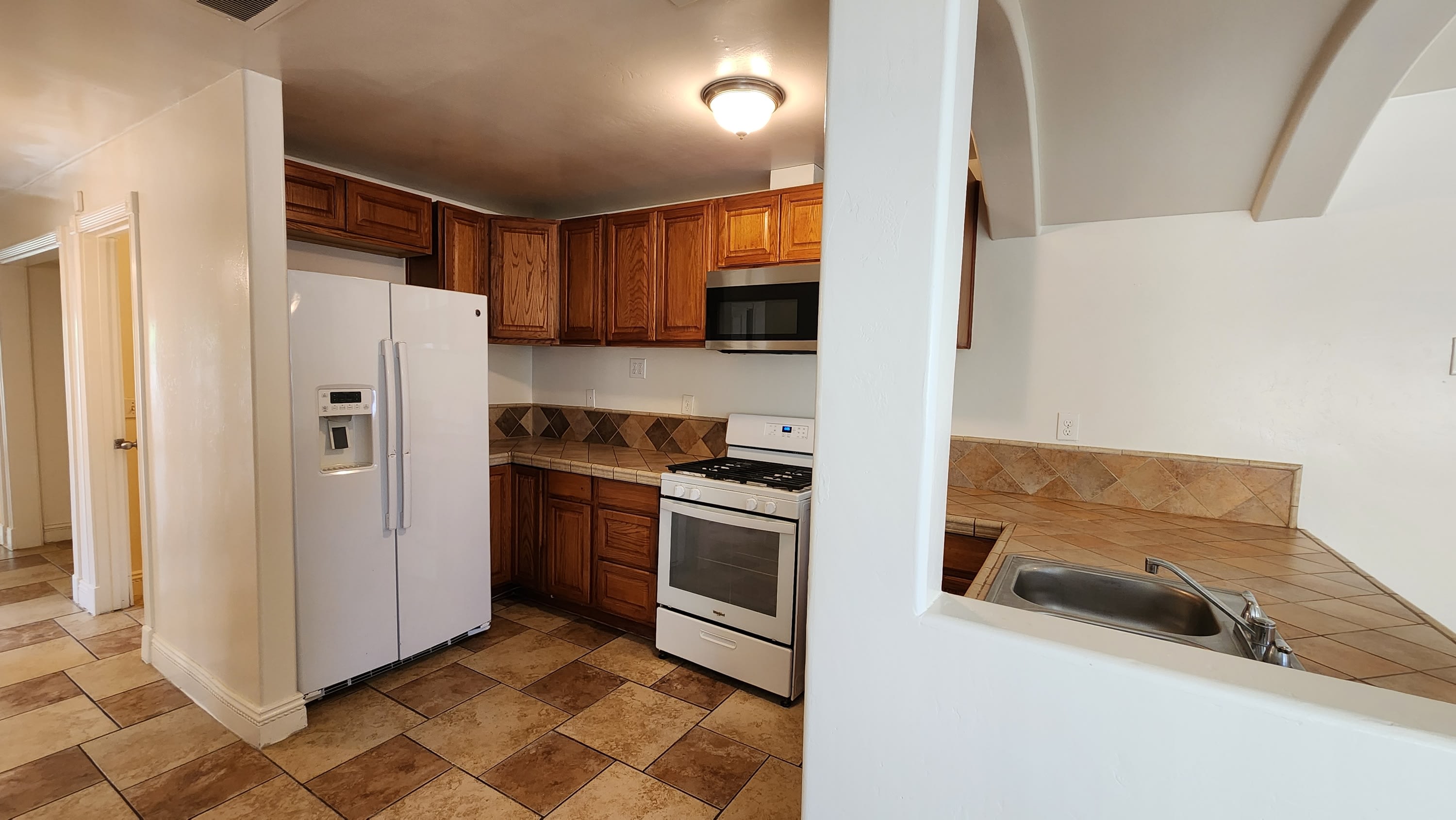 2111 Kalibo Street – photo 4