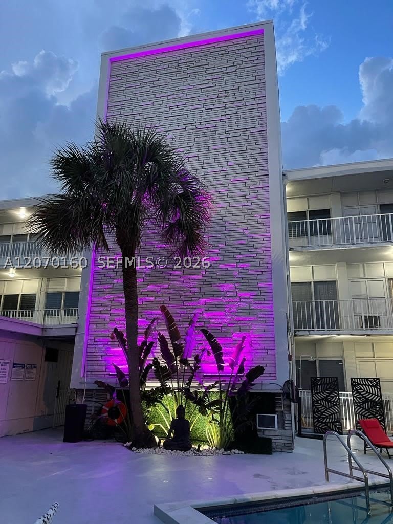 2101 Normandy Dr – photo 1