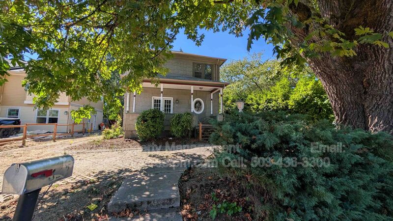622 NW 29th St – photo 3