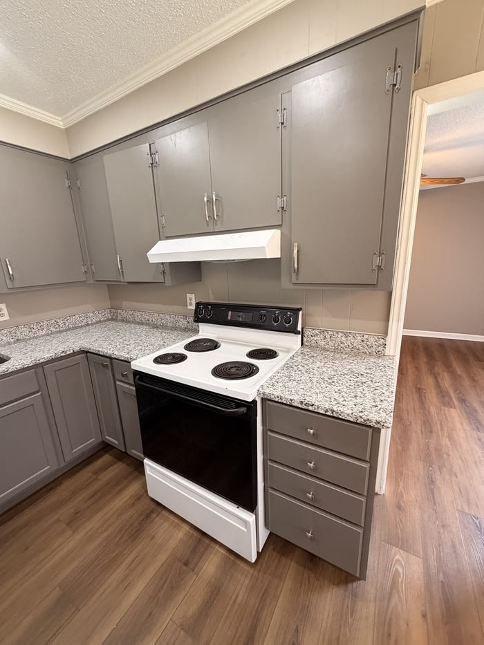 159 Redwood Court – photo 5