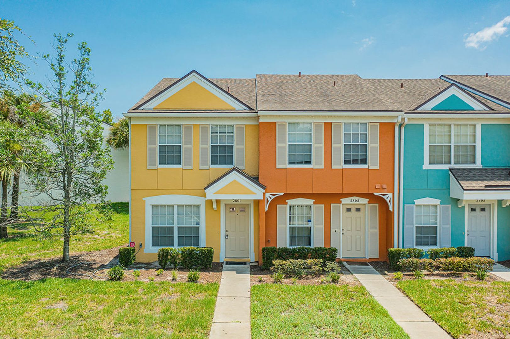 End Unit Water View – photo 1