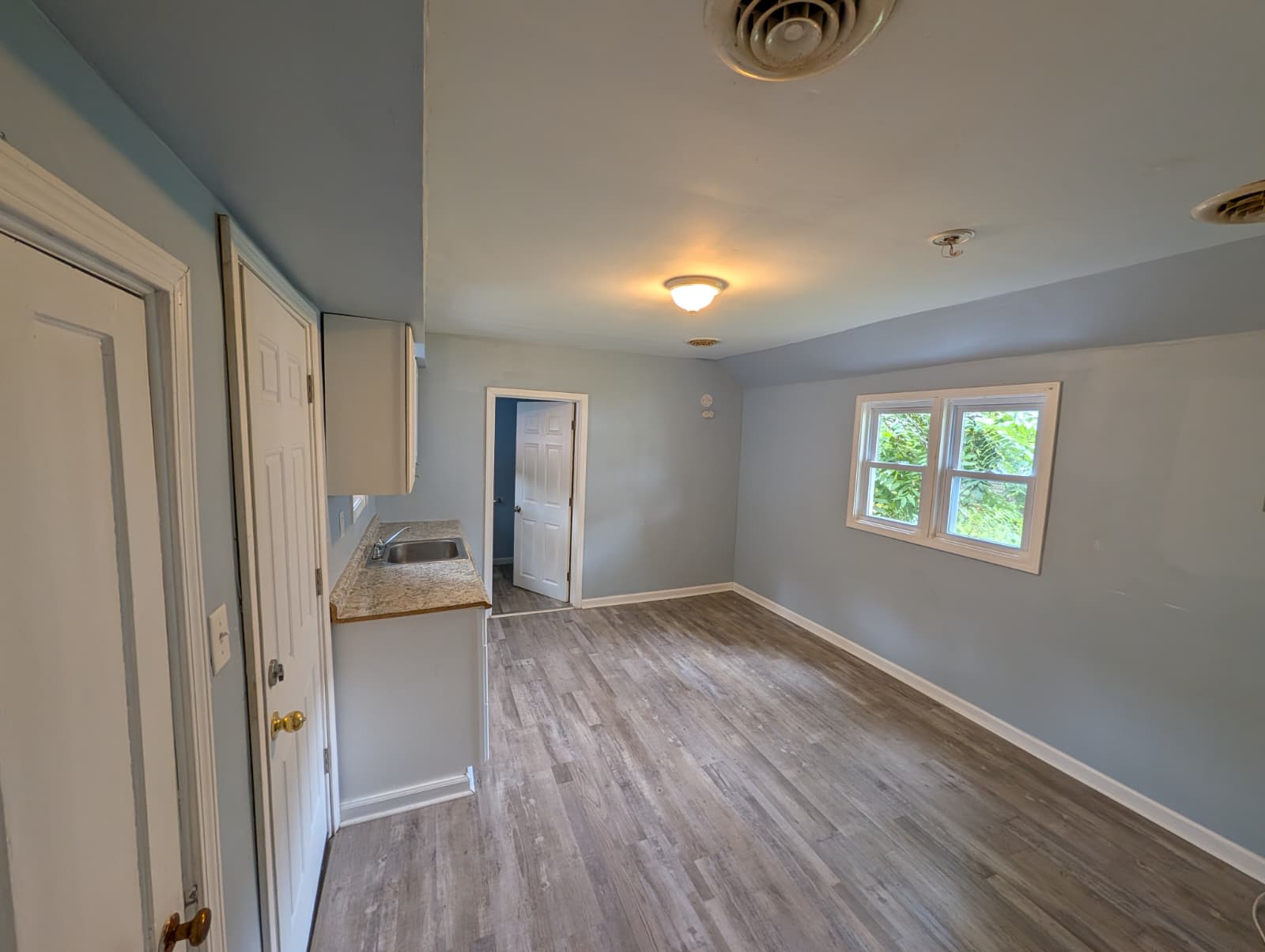 60 Warren Avenue 2 – photo 5