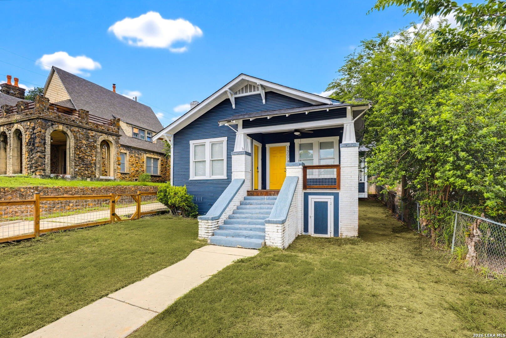 1307 Kayton Ave – photo 4