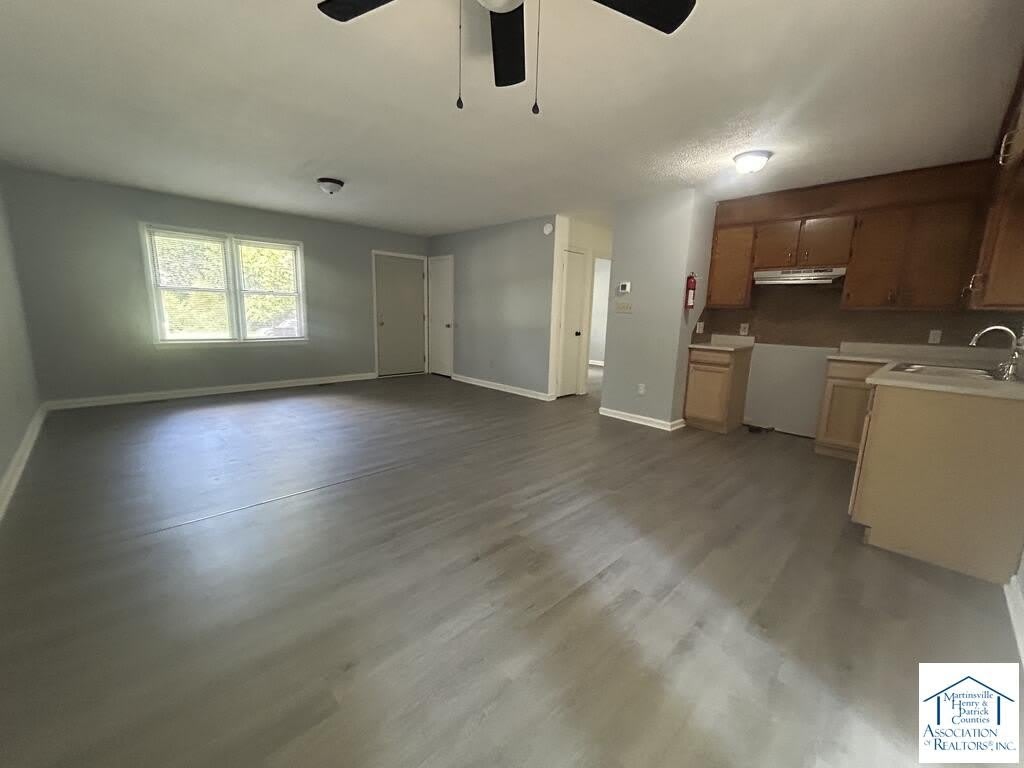 804 Royal Dr – photo 3