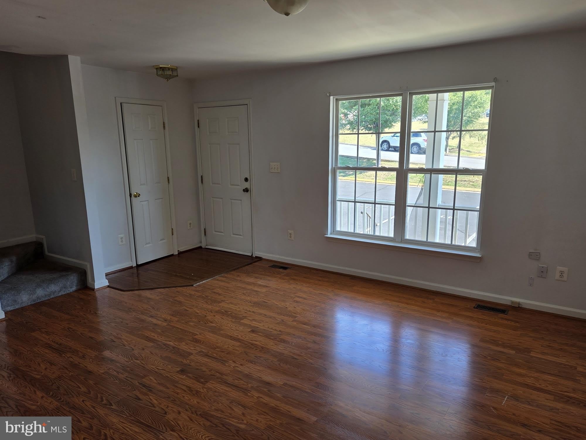 404 PENDLETON Lane – photo 3
