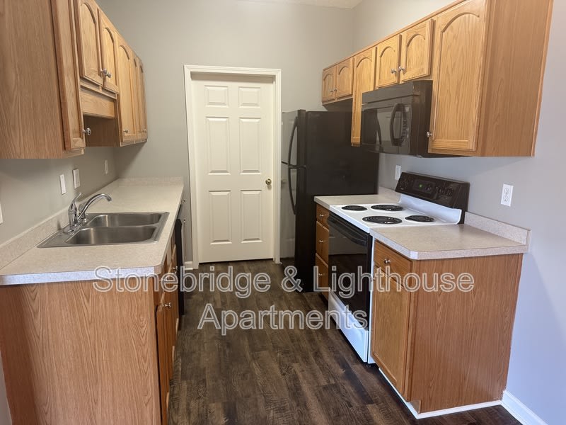 3115 Lighthouse Drive, Bldg. 3 W – photo 4