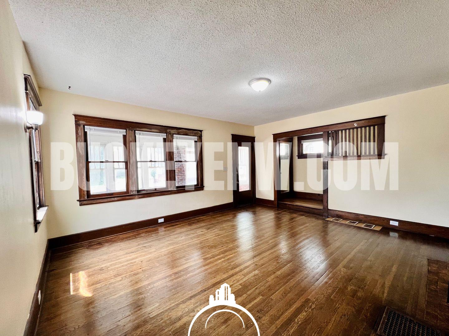 3 Bedroom House – photo 2