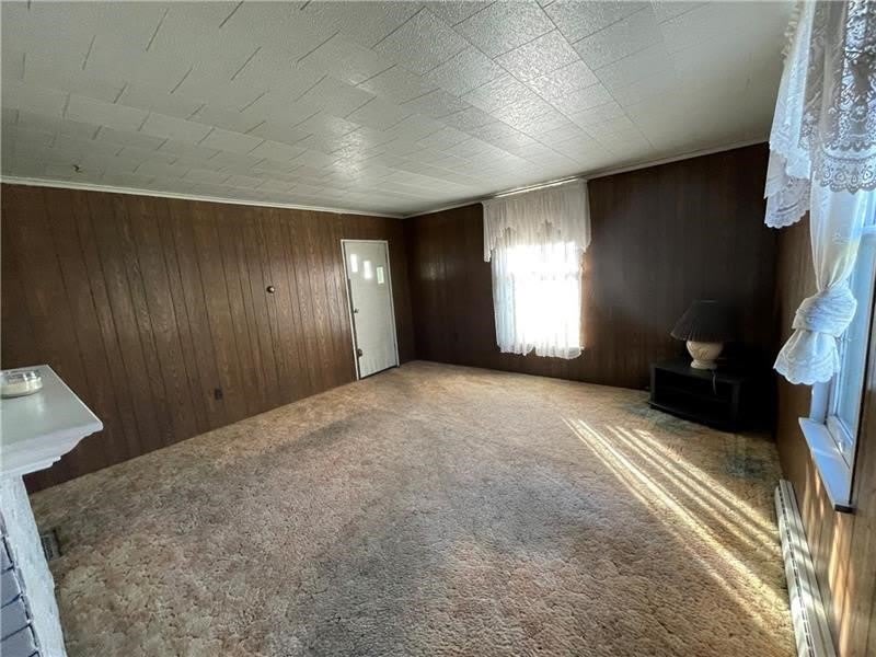 211 S Walnut St – photo 3
