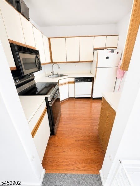 112 130 Sherwood Ave – photo 3