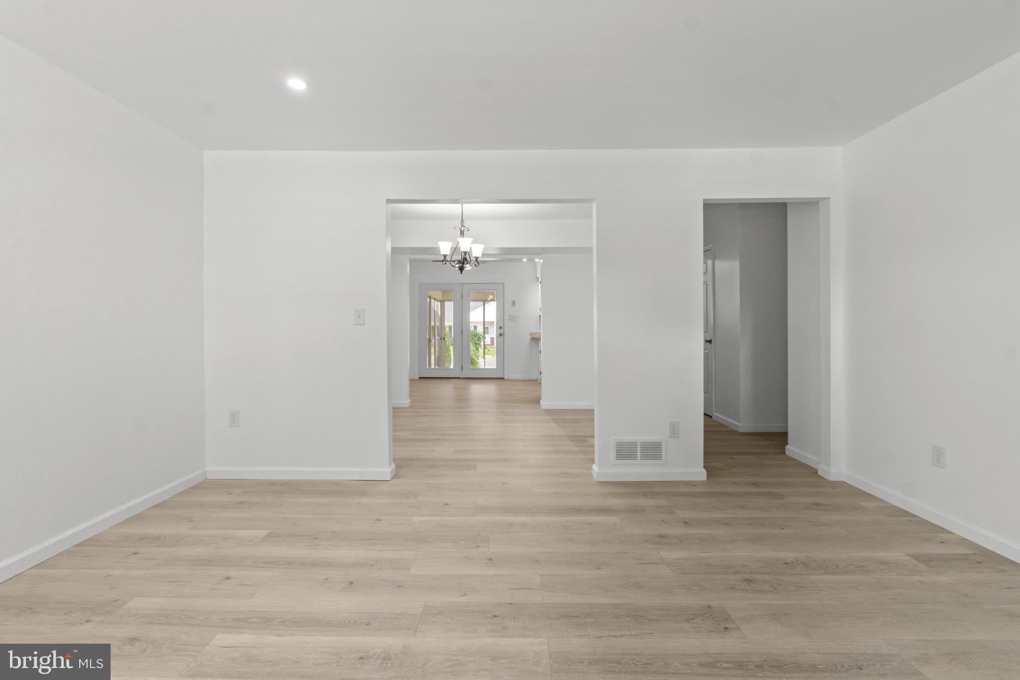 322 HARLAN Square – photo 5