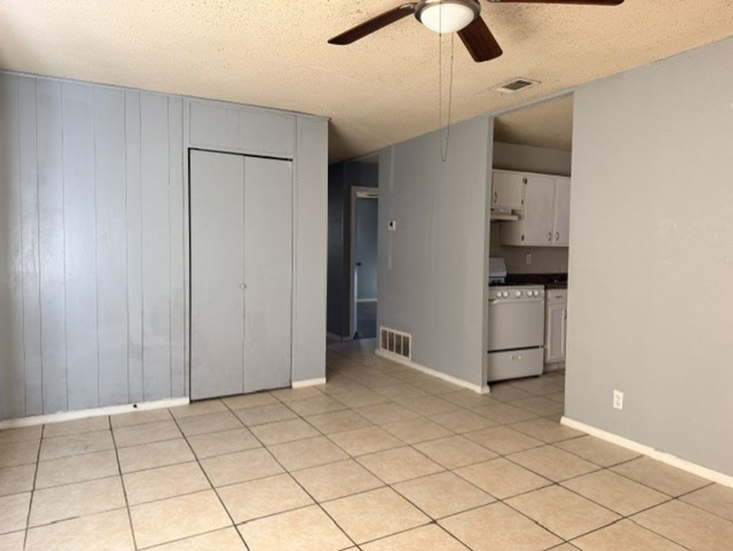 1308 GREENWOOD AVE. – photo 2