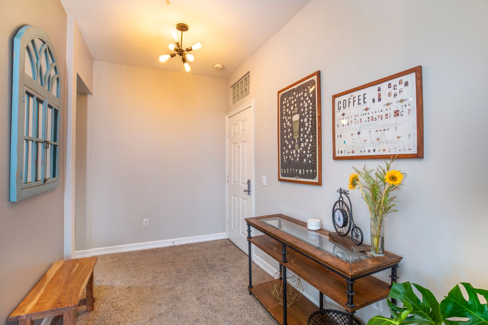 Rare 3BR Corner Unit with 2 Parking Spaces – photo 5