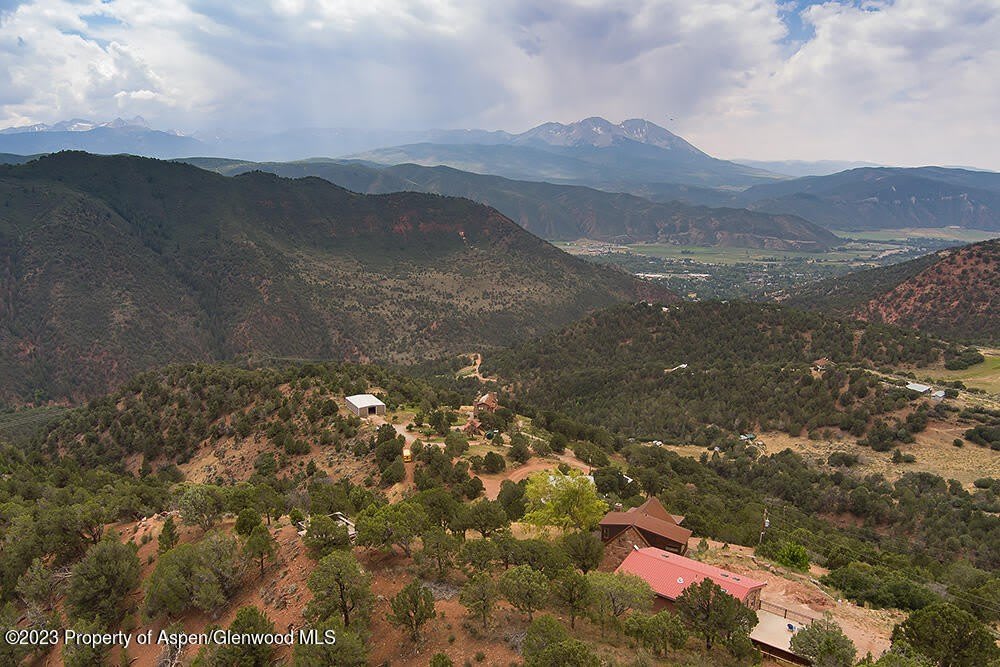 2800 Cedar Drive – photo 4