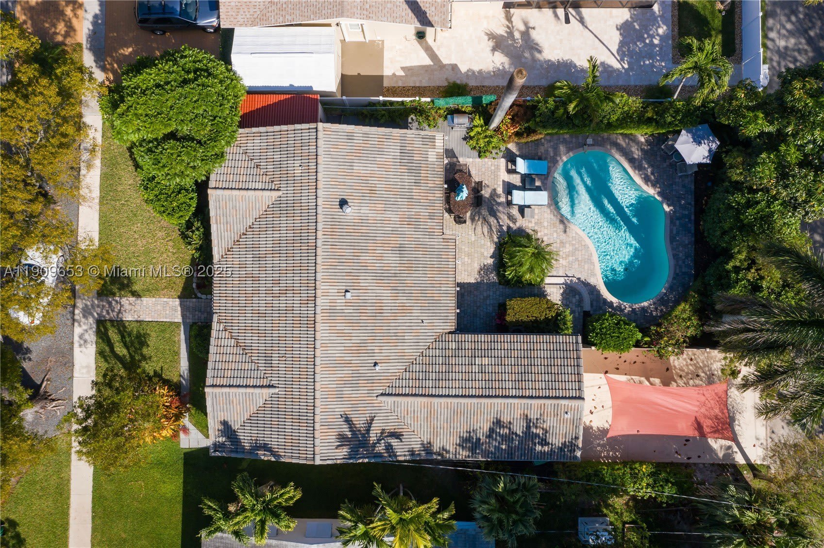 418 SE 3rd Ter – photo 4