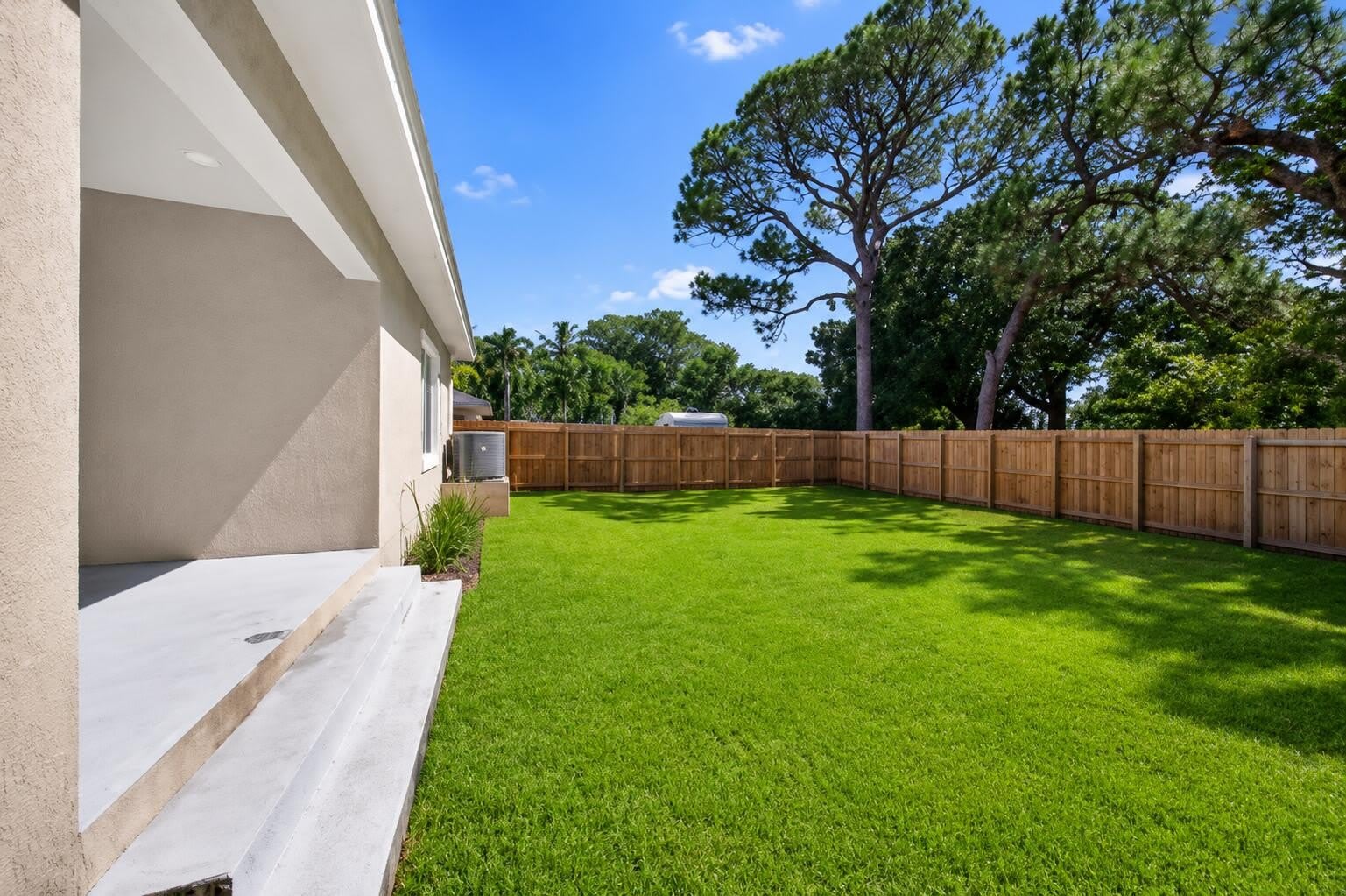 410 NE 34TH Street – photo 3
